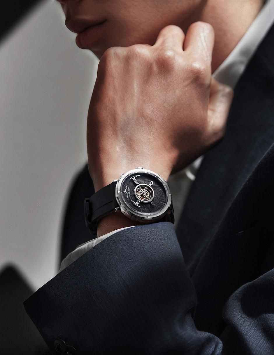 Reloj Tourbillon Everest Summit para hombre U053-TT02-6B